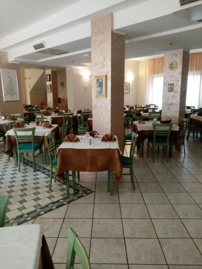 Hotel Costa Verde San Giovanni Rotondo Exterior photo